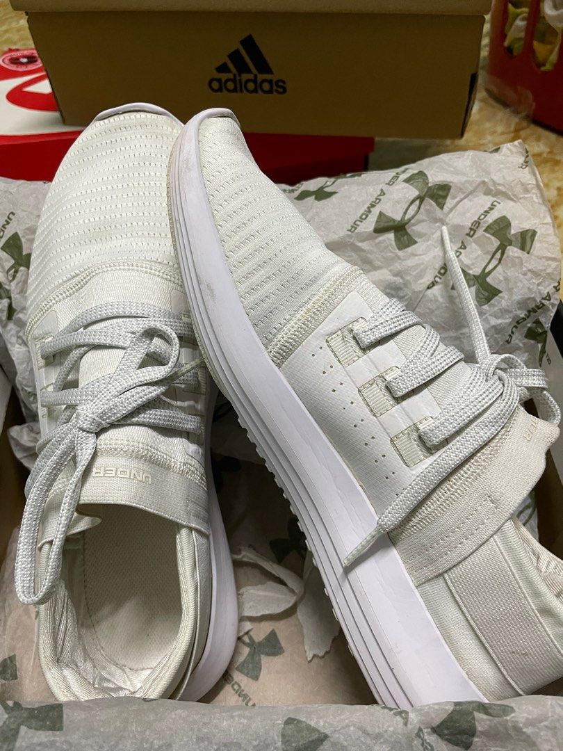 Ua store vibe shoes