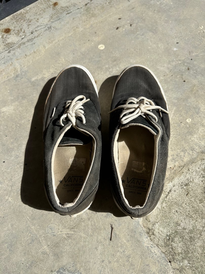 Vans Navy Blue Men s Fashion Footwear Sneakers on Carousell
