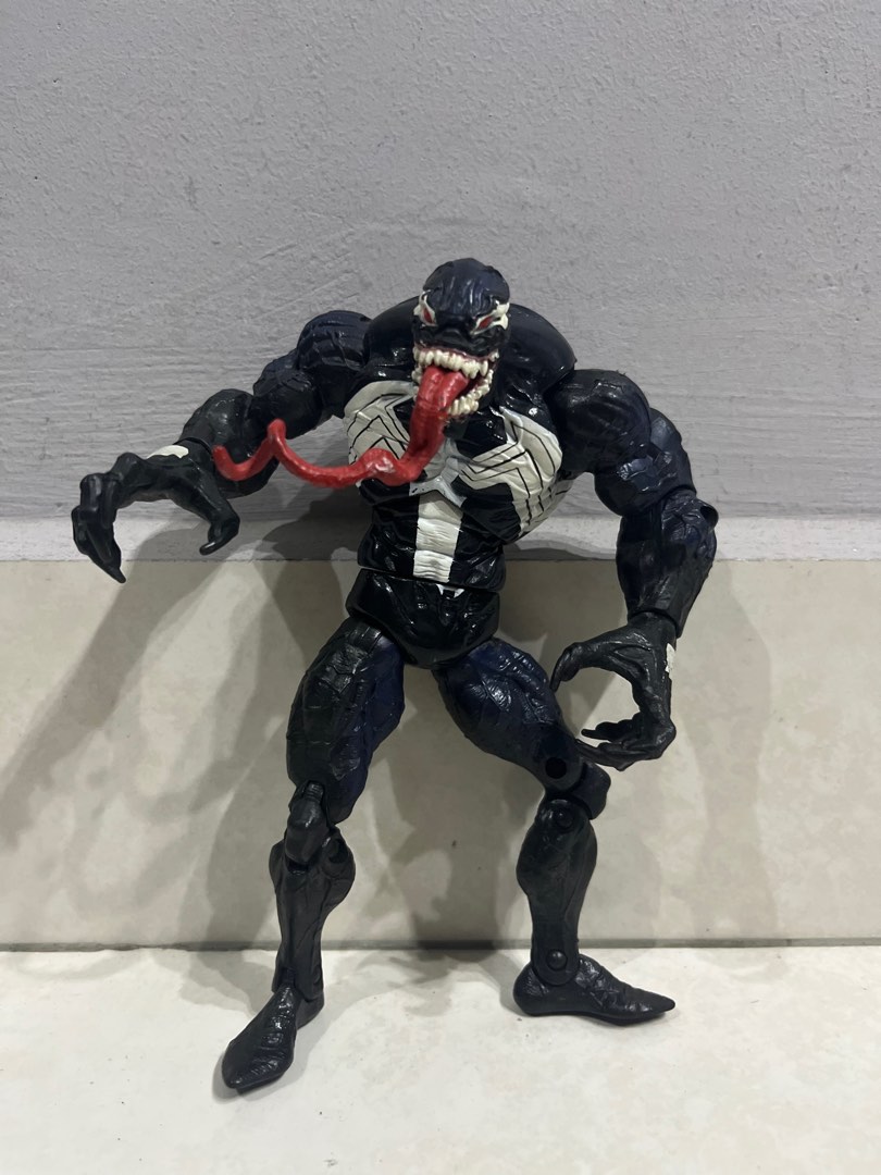 Venom scorpion action figure 2025