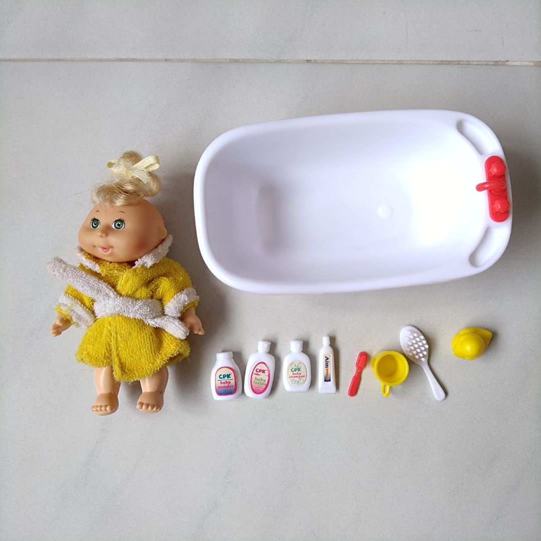 Cabbage patch bathtime baby hotsell