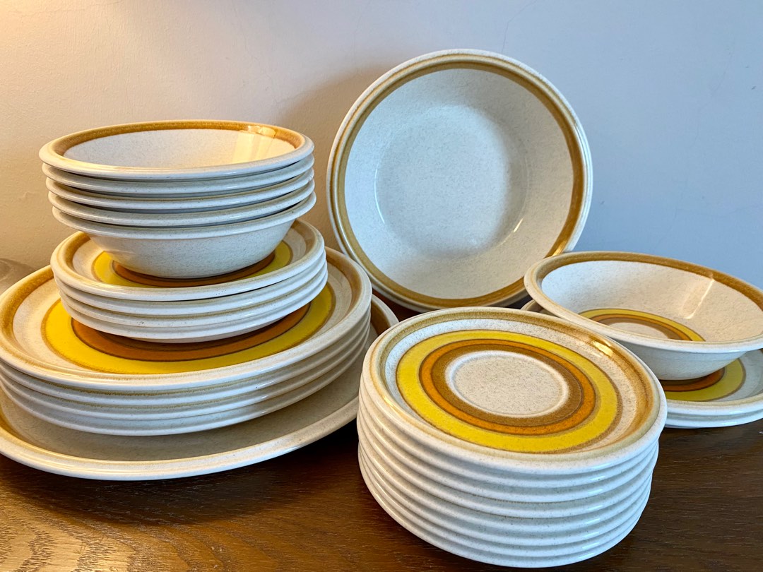Vintage outlet mikasa dinnerware
