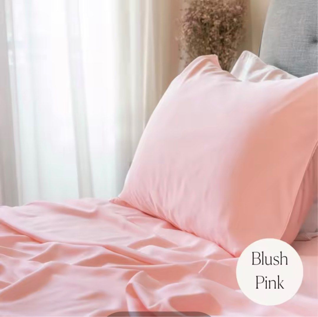 Weavve Signature TENCEL™ Pillow Case Pair (Category: Bedding & Towels) located in Singapore. Submitted by cyruslp (Listing ID 1265439555, Image 2). Description: Weavve Signature TENCEL™ Pillow Case Pair [100% Tencel lyocell | plain | solid colour | pillowcase | Oeko-Tex®] Colour: Blush Pink.