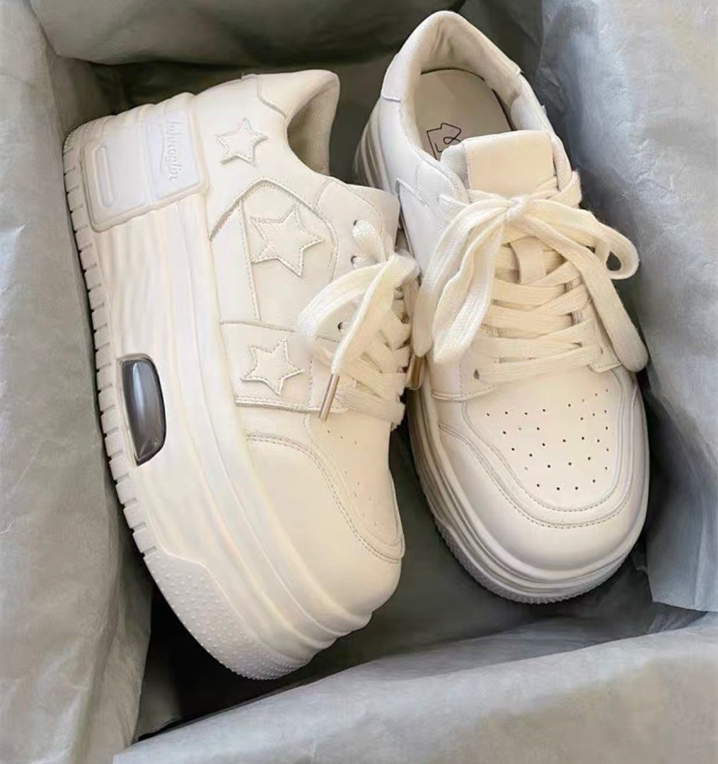 White platform sneakers size 11 sale