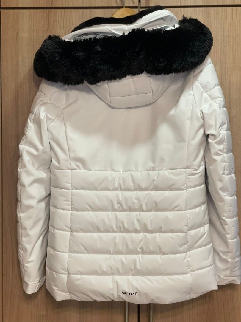 White ski jacket fur hood outlet