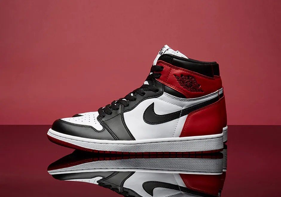 Womens air jordan 1 retro high satin black new arrivals toe