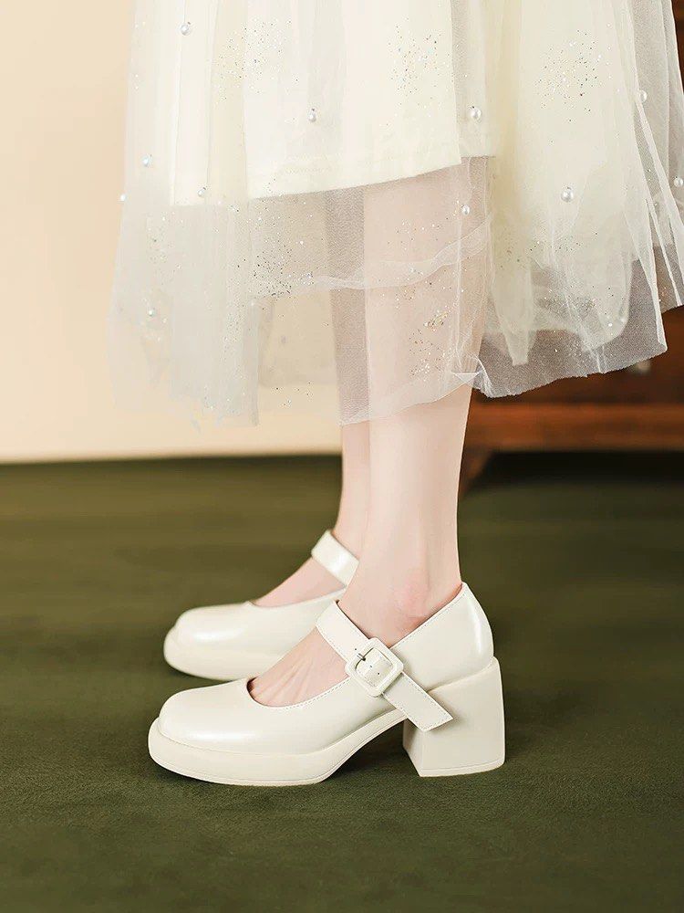 ready stock WTS White Mary Jane shoes Woman Shoes Heels Women s