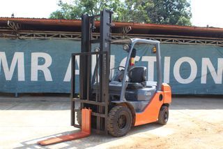 2011 Toyota 62-8FD25 2.5 Tons Forklift