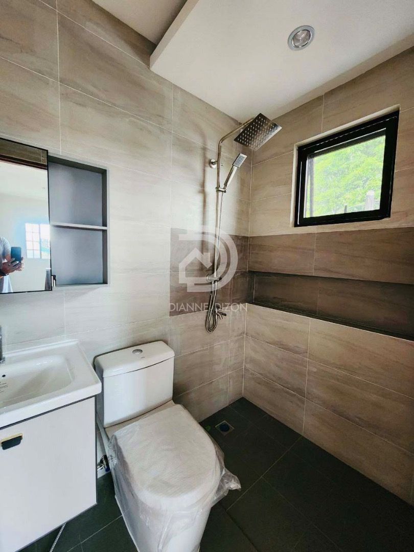 5 Bedroom House for Sale in Village East Executive Homes, Cainta, Rizal