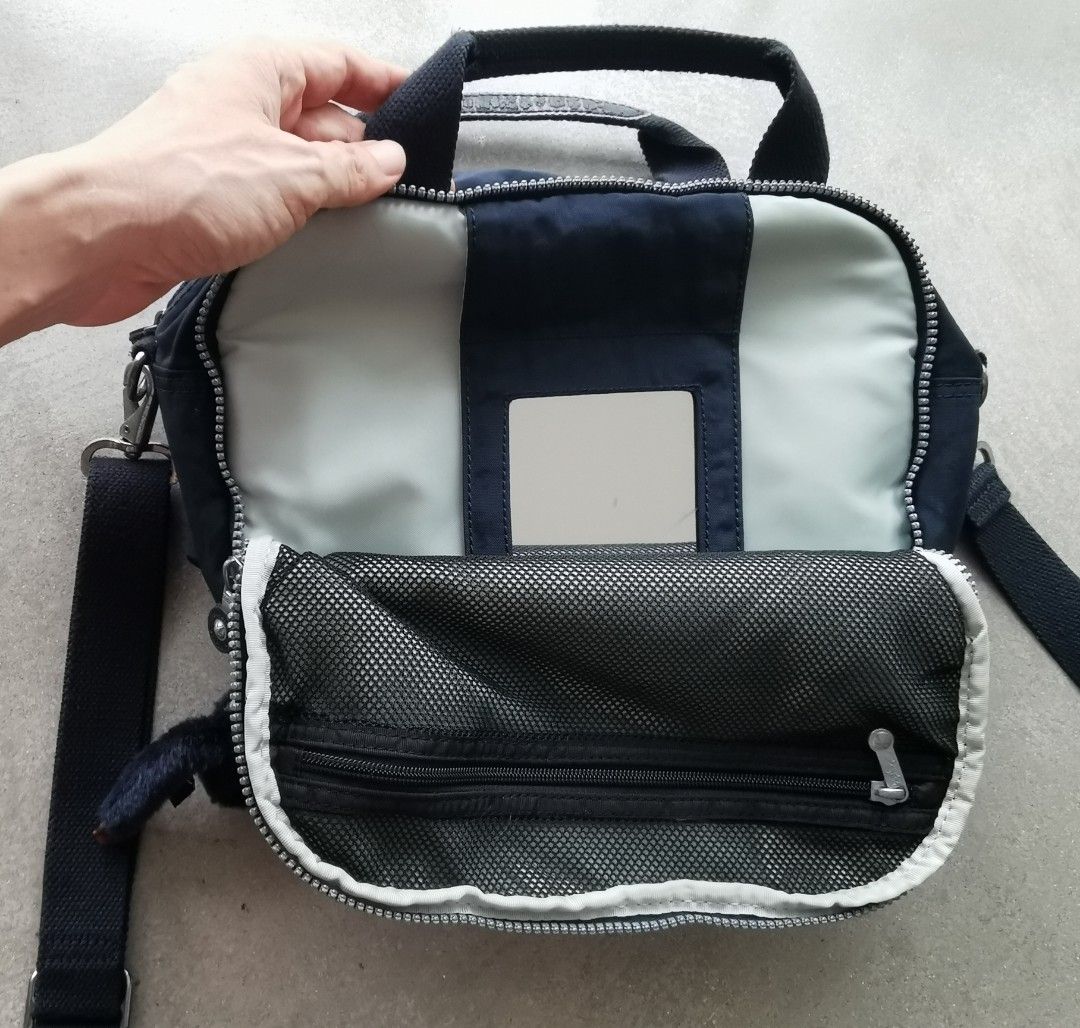 Kipling authentic shop