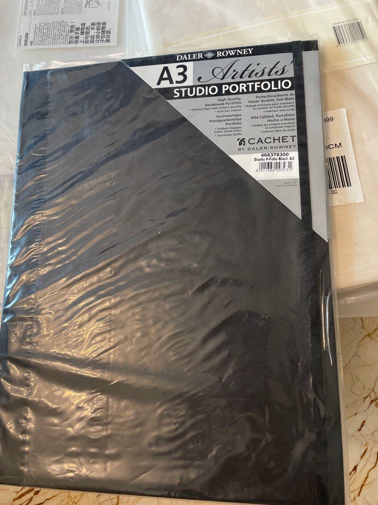 A3 Artist Studio portfolio, Hobbies & Toys, Stationery & Craft, Craft ...