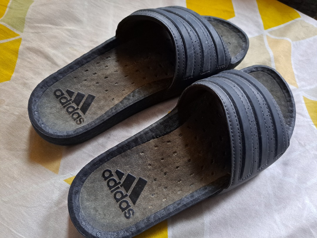 ADIDAS ADILETTE BOOST SLIDES BLACK GRAY SIZE 9 US UK AUTHENTIC