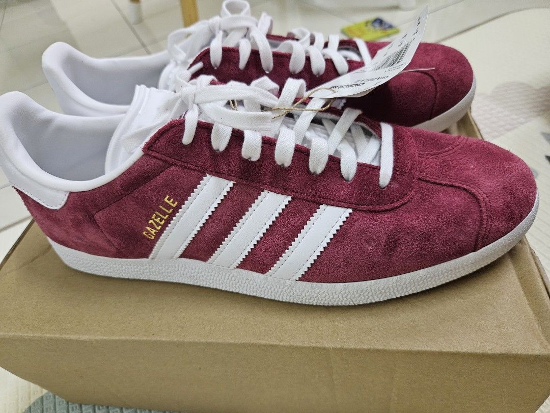 Adidas gazelle burgundy top mens