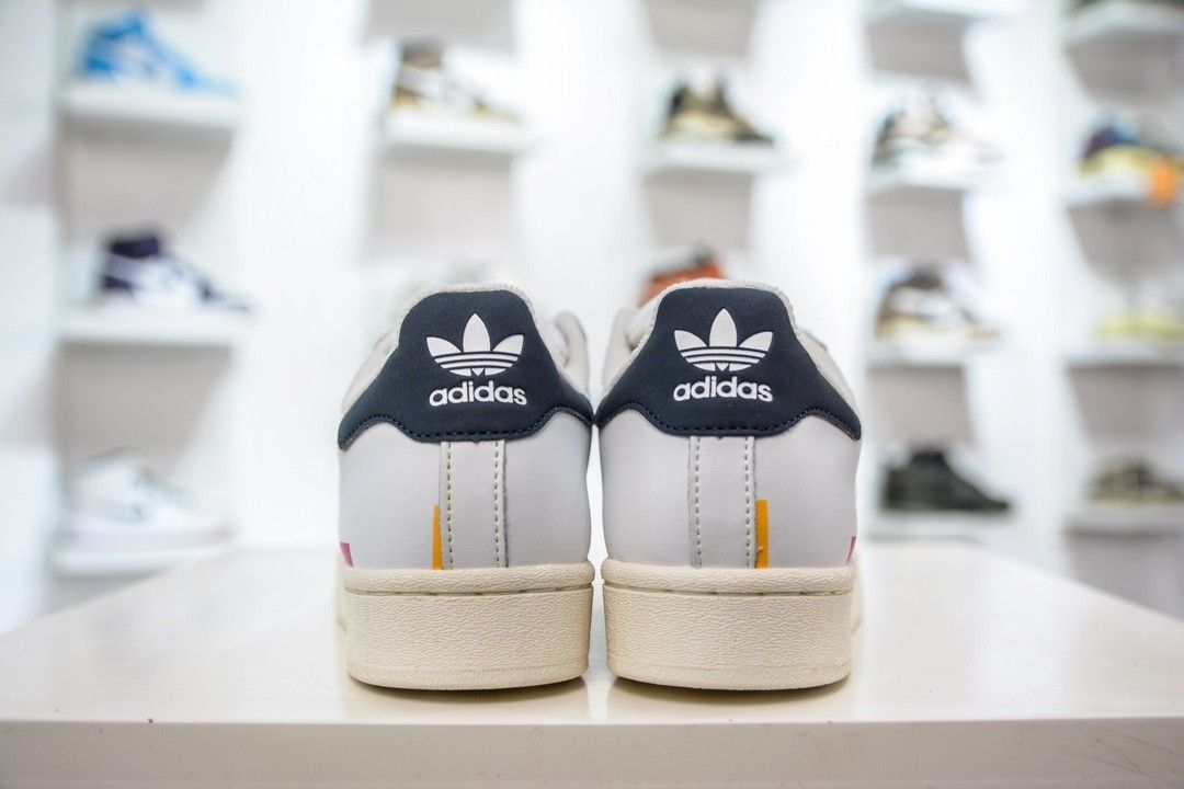 Adidas superstar 2 white sale sale