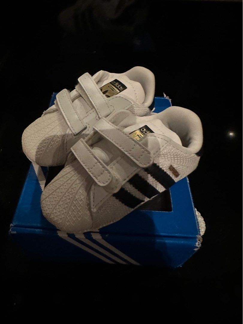 Adidas originals best sale superstar crib
