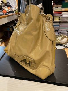 （分類：）位於 。 由 tamjaismokingsection 提交（商品編號 1265628580，圖片 1）。簡介： 。