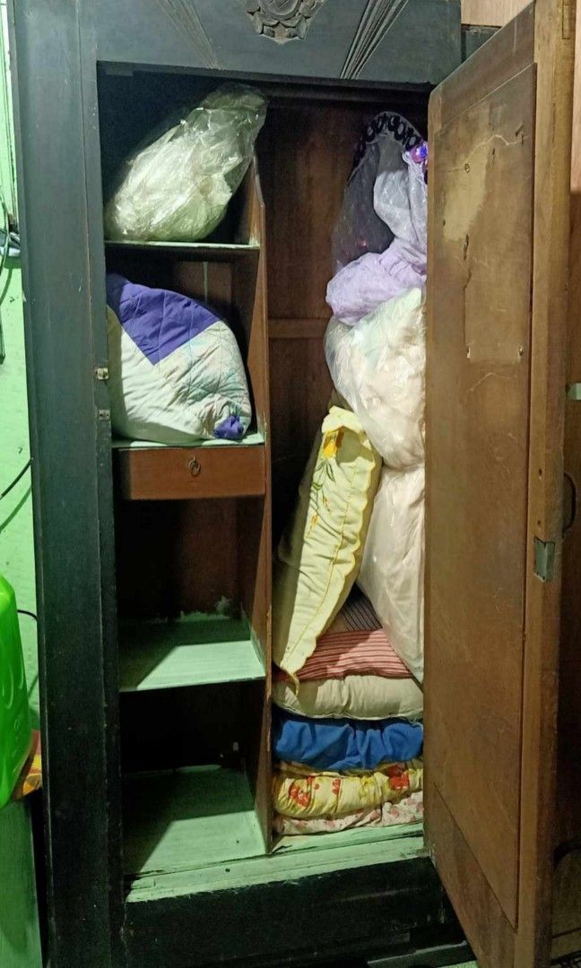 Aparador Cabinet Antique (Category: Shelves, Cabinets & Racks) located in Manila. Submitted by zayler (Listing ID 1265715874, Image 2). Description: Vintage Aparador - hard wood.