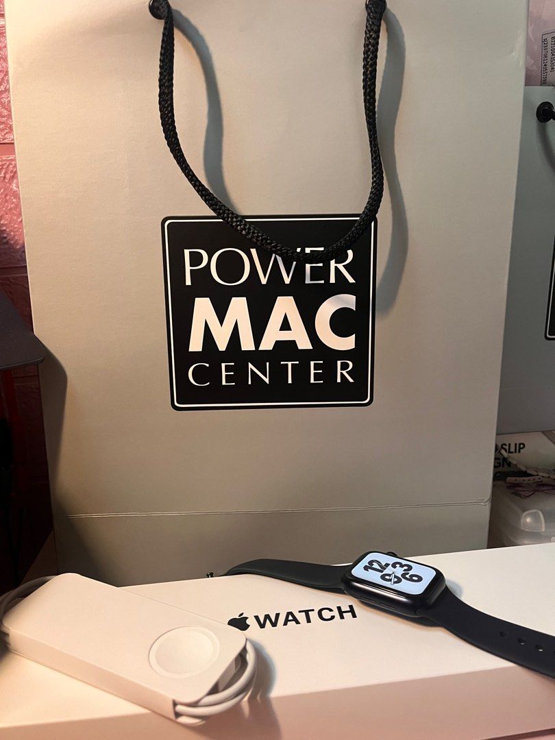 Apple Watch SE 2nd gen 44m Mobile Phones Gadgets Wearables