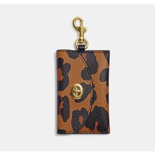 AUTHENTIC/ORIGINAL Coach Turnlock Card Case With Leopard Print Bag Charm