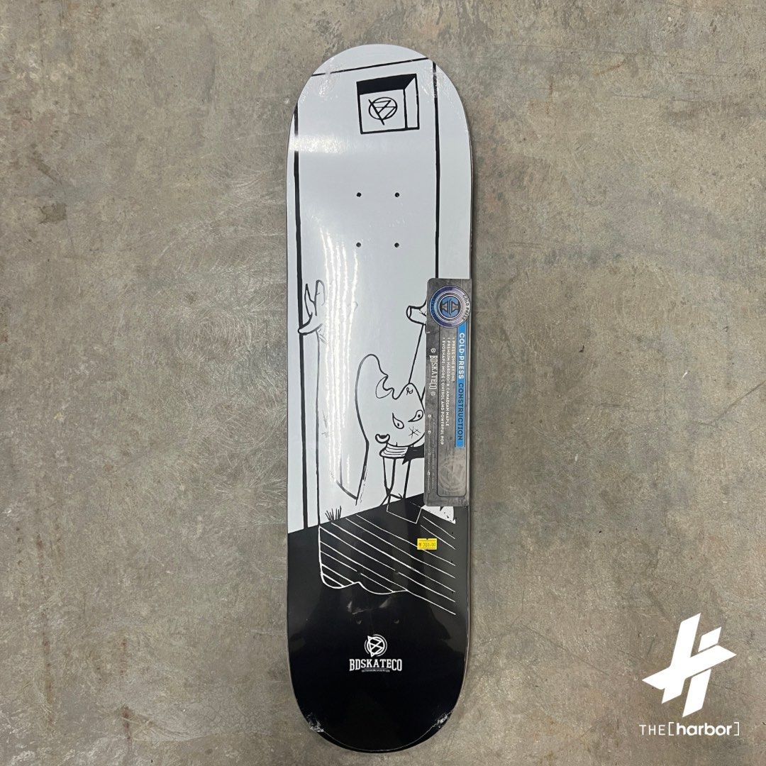 BD SKATE CO SKATEBOARDS BDSKATECO "GERNIKA" ARTIST SERIES Human 8.0