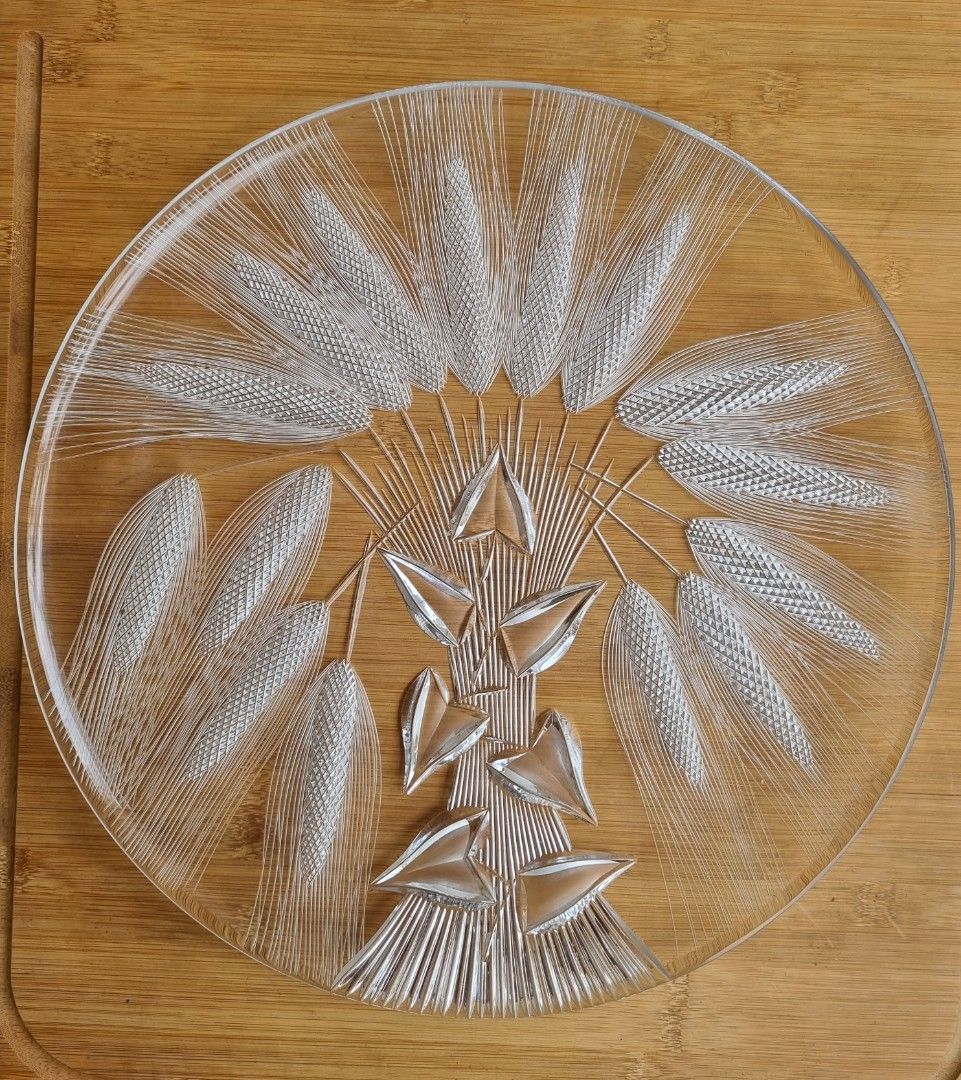 Large Bohemia Crystal Plate