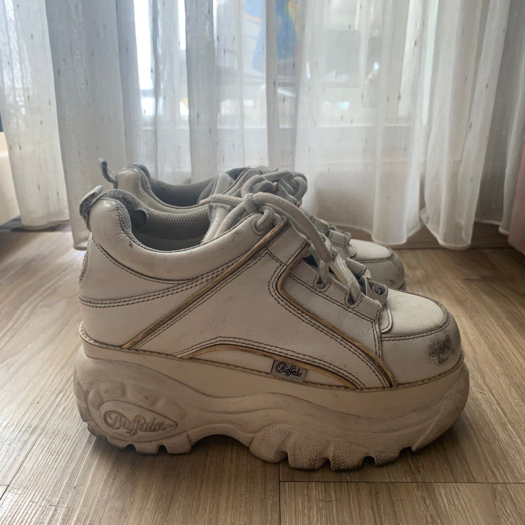 Sepatu platform sneakers outlet