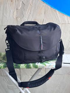 (Category: ) located in . Submitted by vineeth (Listing ID 1265611819, Image 1). Description: .