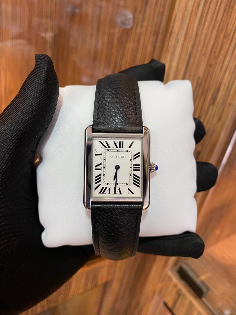 CARTIER TANK SOLO LM REF W5200003 27.4MM QUARTZ YEAR 2018 WATCH JUST SERVICED IN 2022 FULL SET Luxury Watches on Carousell