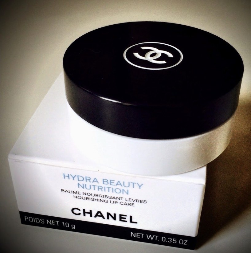 CHANEL (HYDRA BEAUTY NUTRITION) Nourishing and Protective