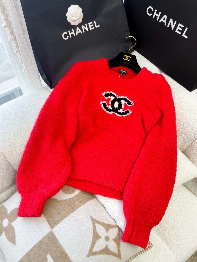 CHANEL SHIRT FROM 2019K COLLECTION