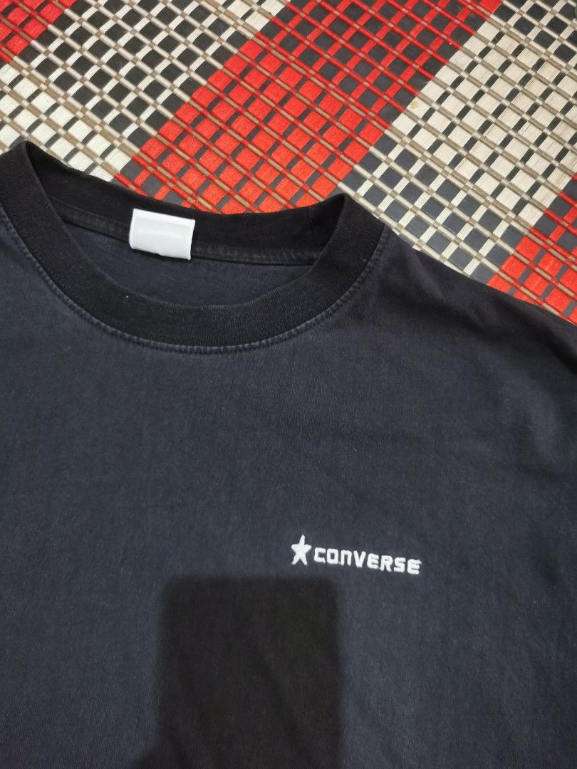 Converse (Category: Tshirts & Polo Shirts) located in Selayang. Submitted by camiomda (Listing ID 1265588050, Image 3). Description: armpit 24 x 30inch.