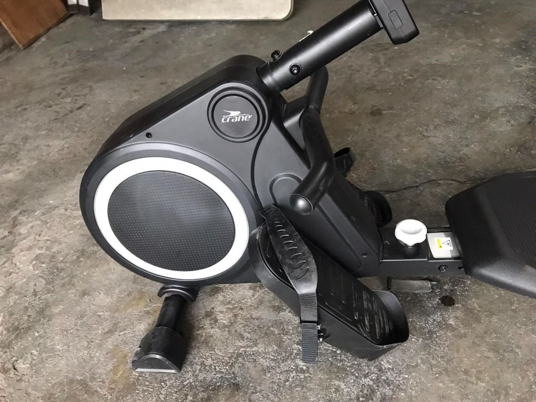Crane Rowing Machine with Digital Color Display Monitor, Sports Equipment, Exercise & Fitness