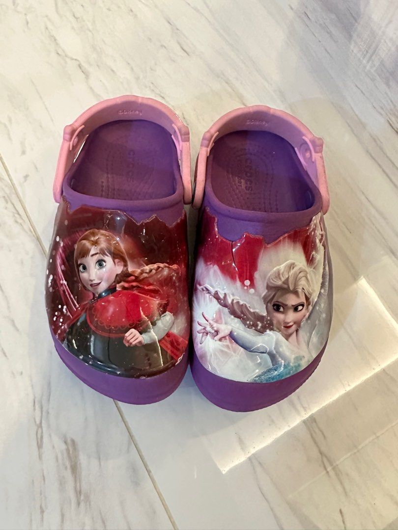 CROCS Frozen Light up C10