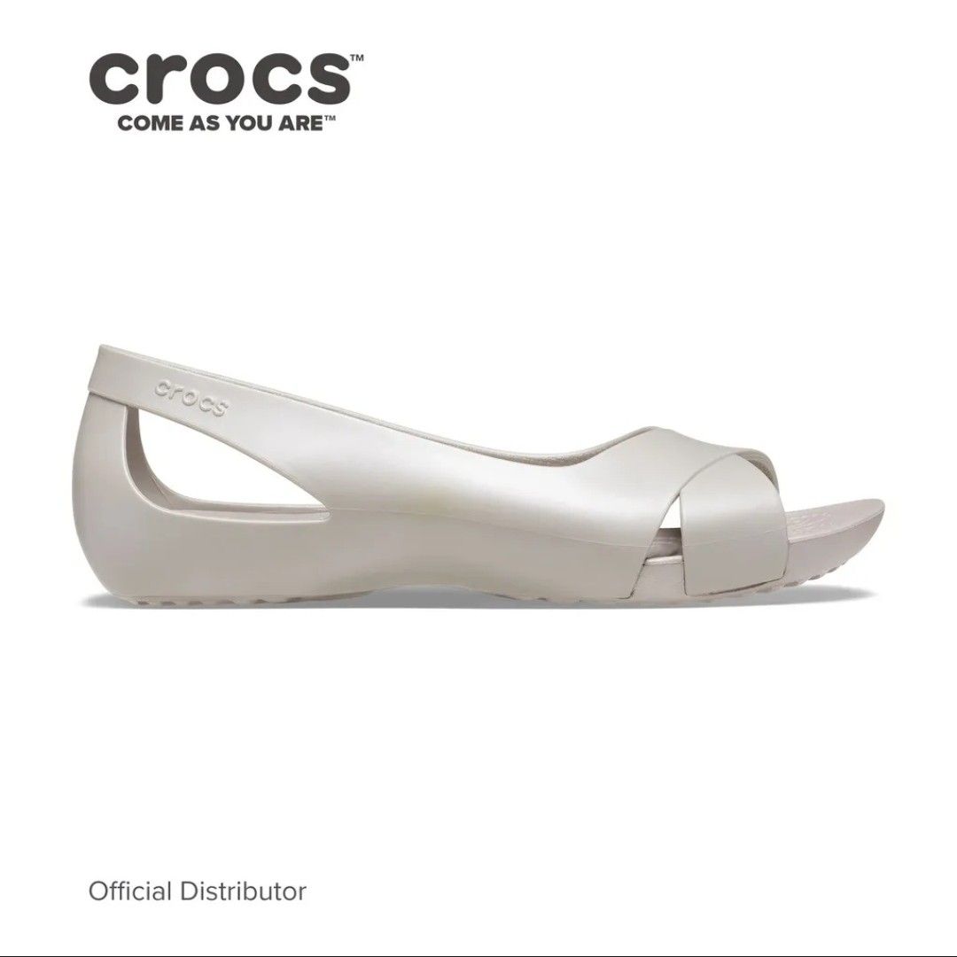 Crocs open sale toe flats