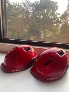 DECATHLON Children Cycling Helmet