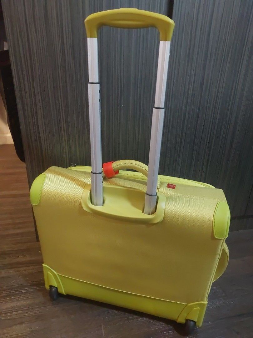 DELSEY U Lite Iguana Luggage Hobbies Toys Travel Luggage on
