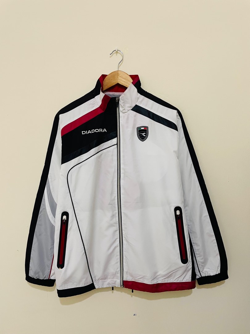 Diadora windbreaker hotsell