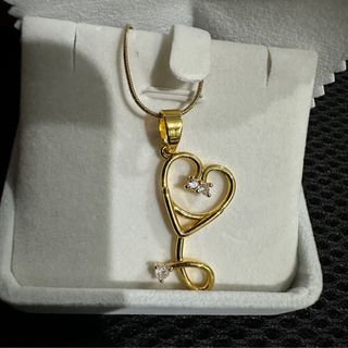 (Category: ) located in . Submitted by saleprelovedclothes (Listing ID 1265571430, Image 1). Description: .