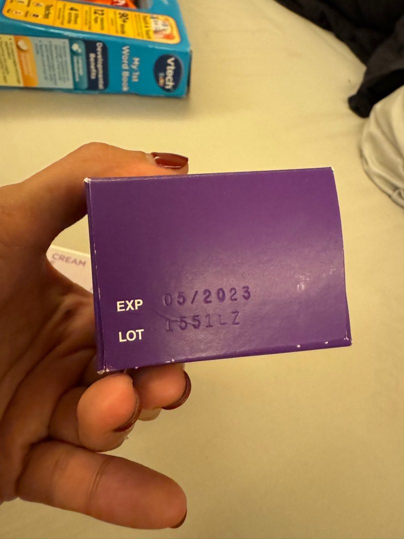 Expired Desitin Maximum strength diaper cream, Babies & Kids, Bathing