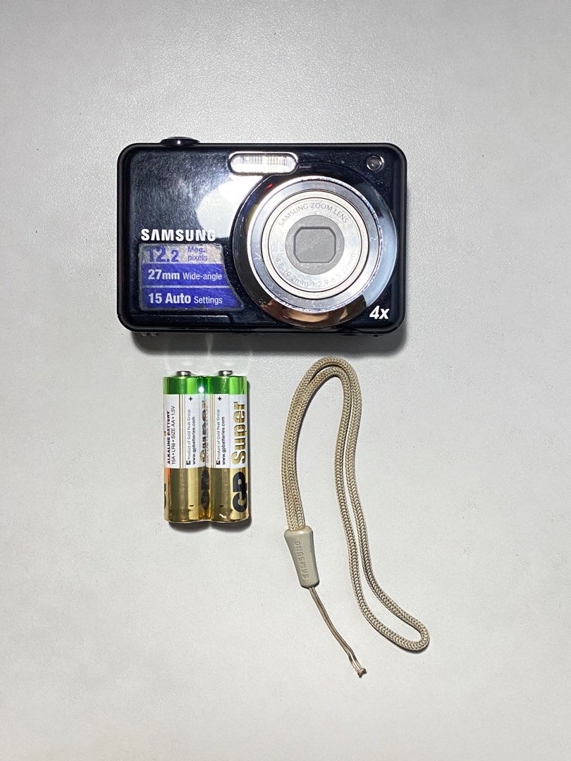 Digital Camera Samsung ES9, Photography, Cameras on Carousell