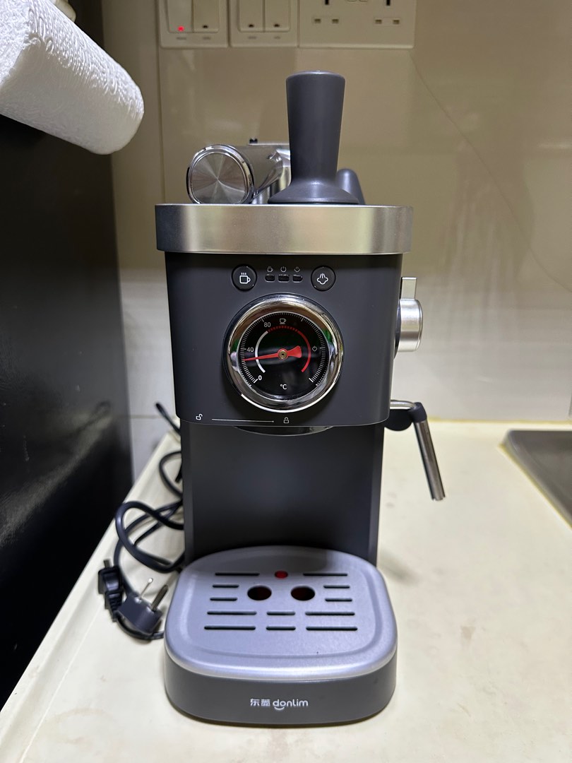 Donlim Espresso Machine and grinder, TV & Home Appliances, Kitchen