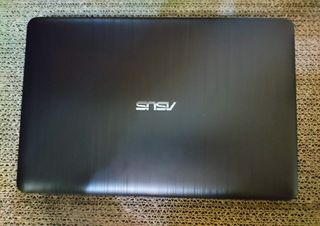 E24. Asus. Intel(R) Celeron(R). Size 15.6