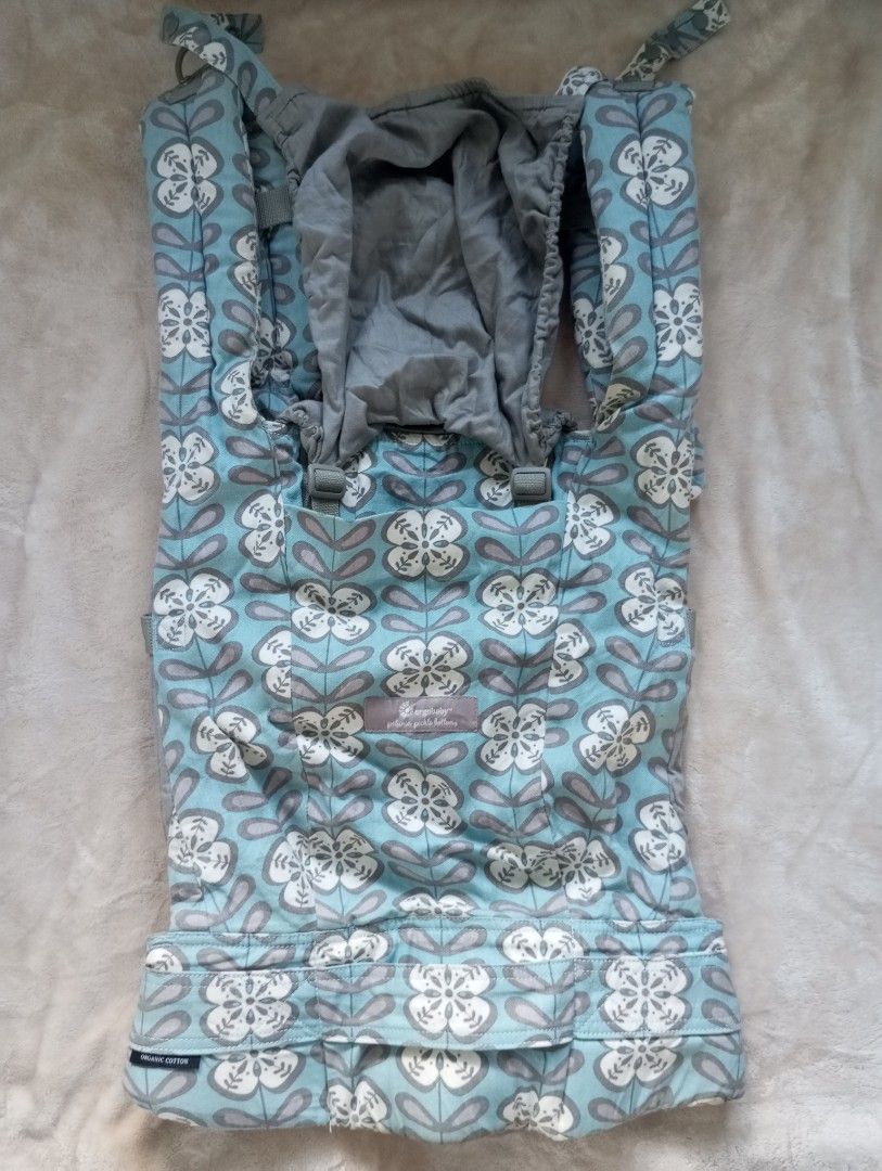 Ergobaby organic petunia pickle bottom top