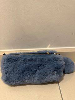 (Category: ) located in . Submitted by auntiesalad (Listing ID 1265607841, Image 1). Description: .