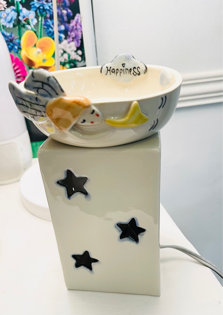 Essential oil burner electric, Furniture & Home Living, Home Fragrance