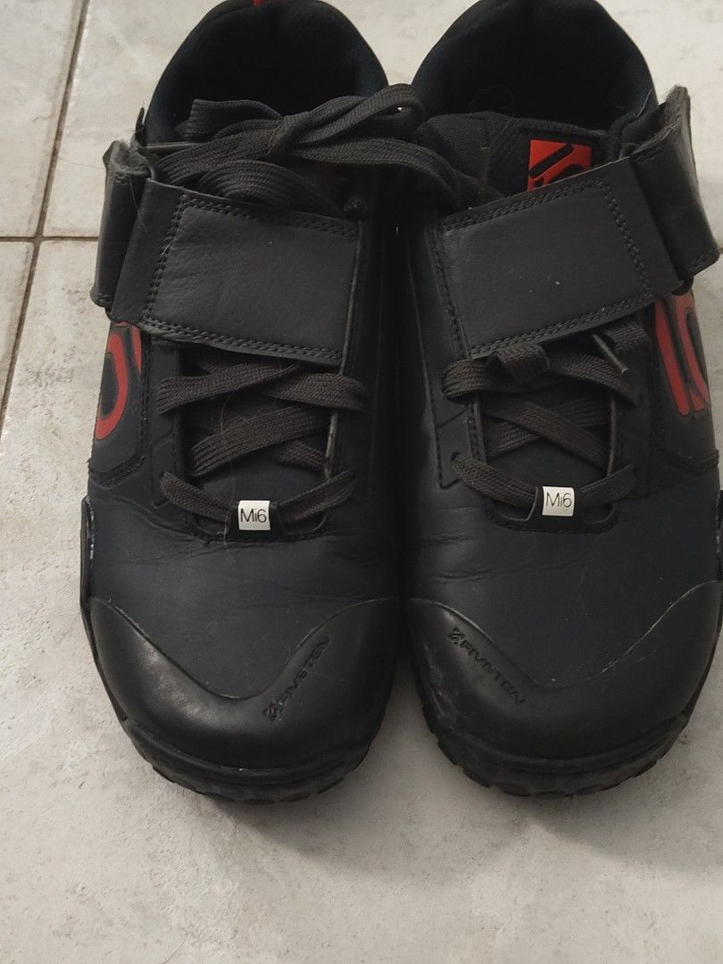 Five deals ten clipless