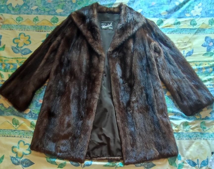 Genuine real 100% Mink Fur Coat 貂皮草外套, 女裝, 外套及戶外衣服