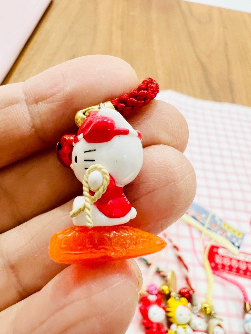 Hard plastic kitty keychains store