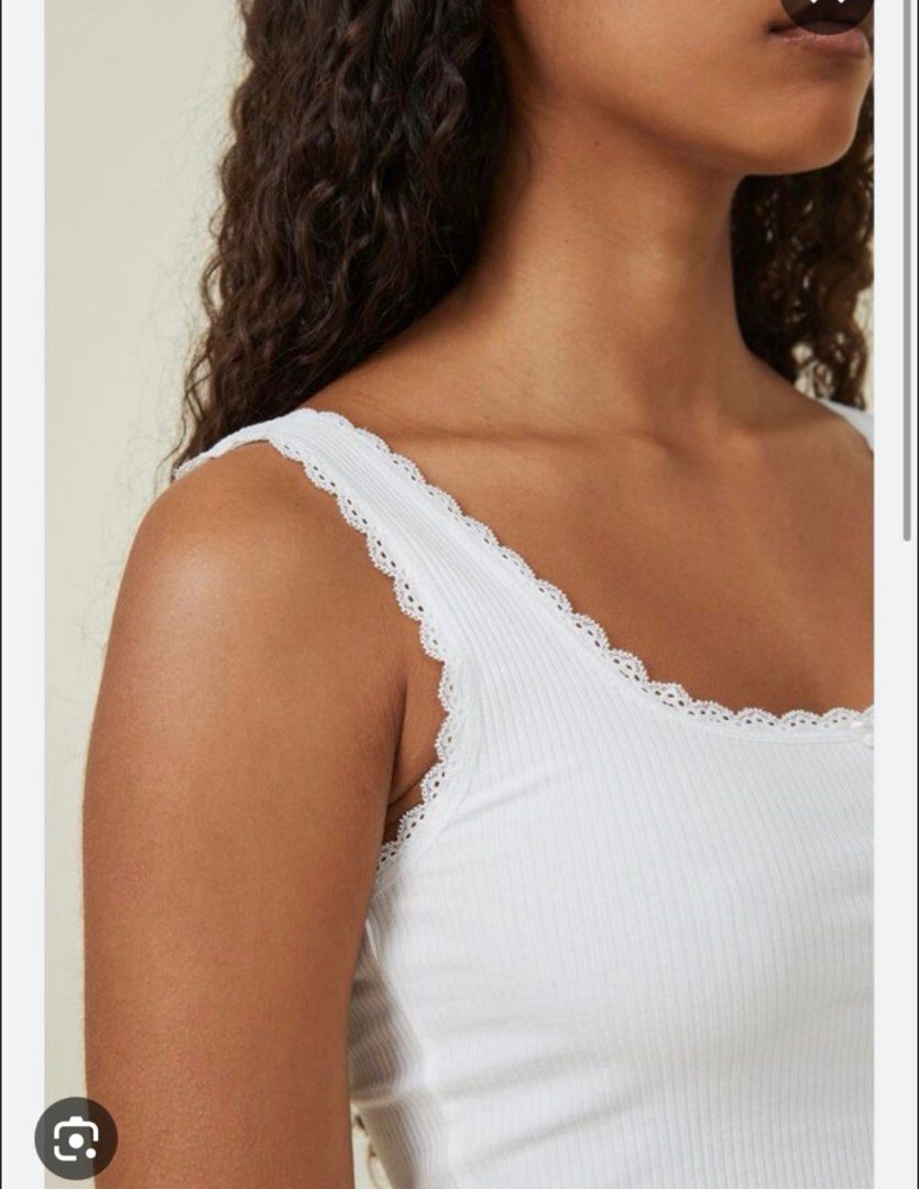 H&M white lace trim camisole tank top woman, Women's Fashion, Tops