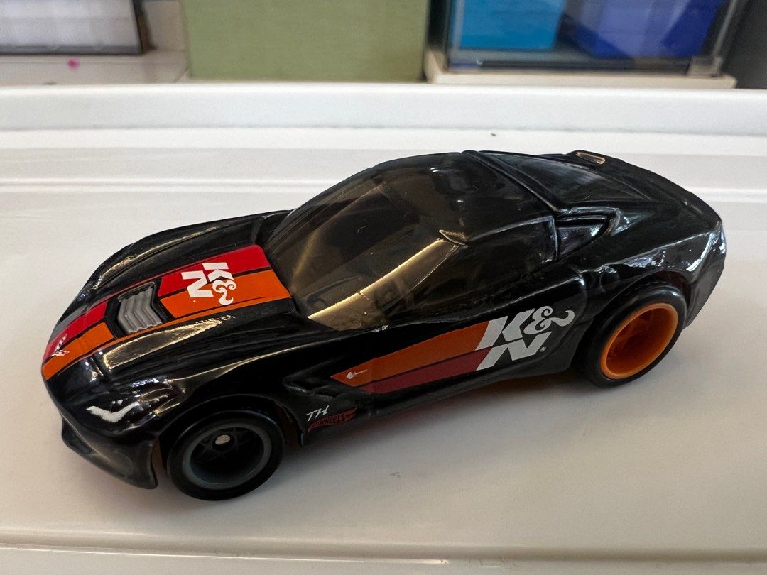 Hotwheels Super Treasure Hunt STH 2014 Corvette Stingray Hobbies