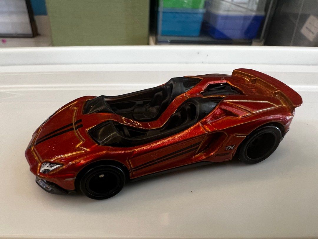 Hot wheels lamborghini aventador shop j super treasure hunt
